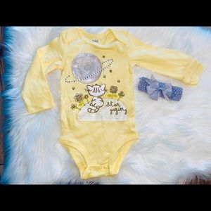 New baby onesie with headband